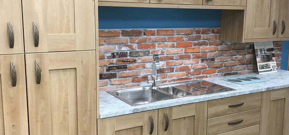 JHC Hardware, Northern Ireland displaying Vista London Brick splashback 